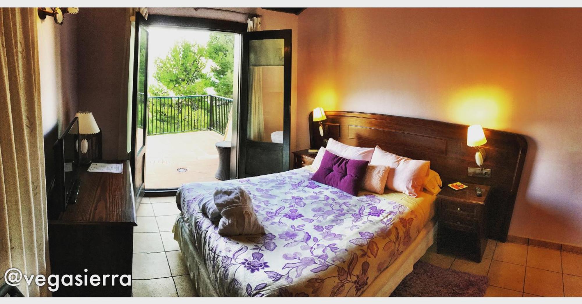 Hotel Vegasierra Bogarra 部屋 写真