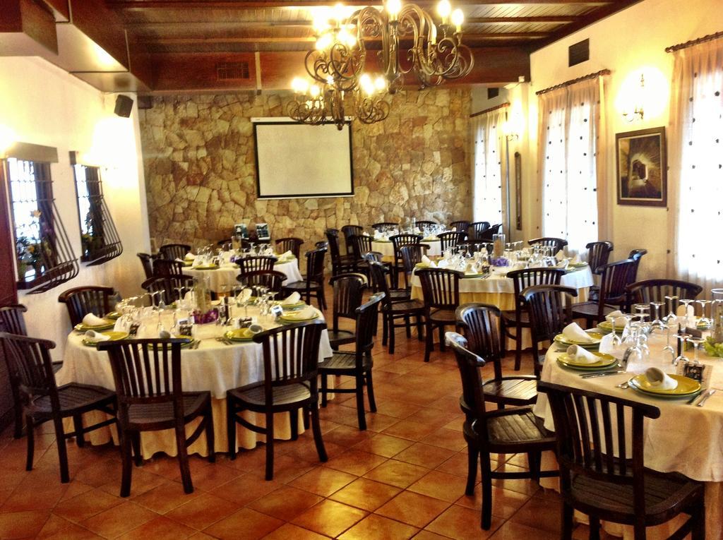 Hotel Vegasierra Bogarra エクステリア 写真